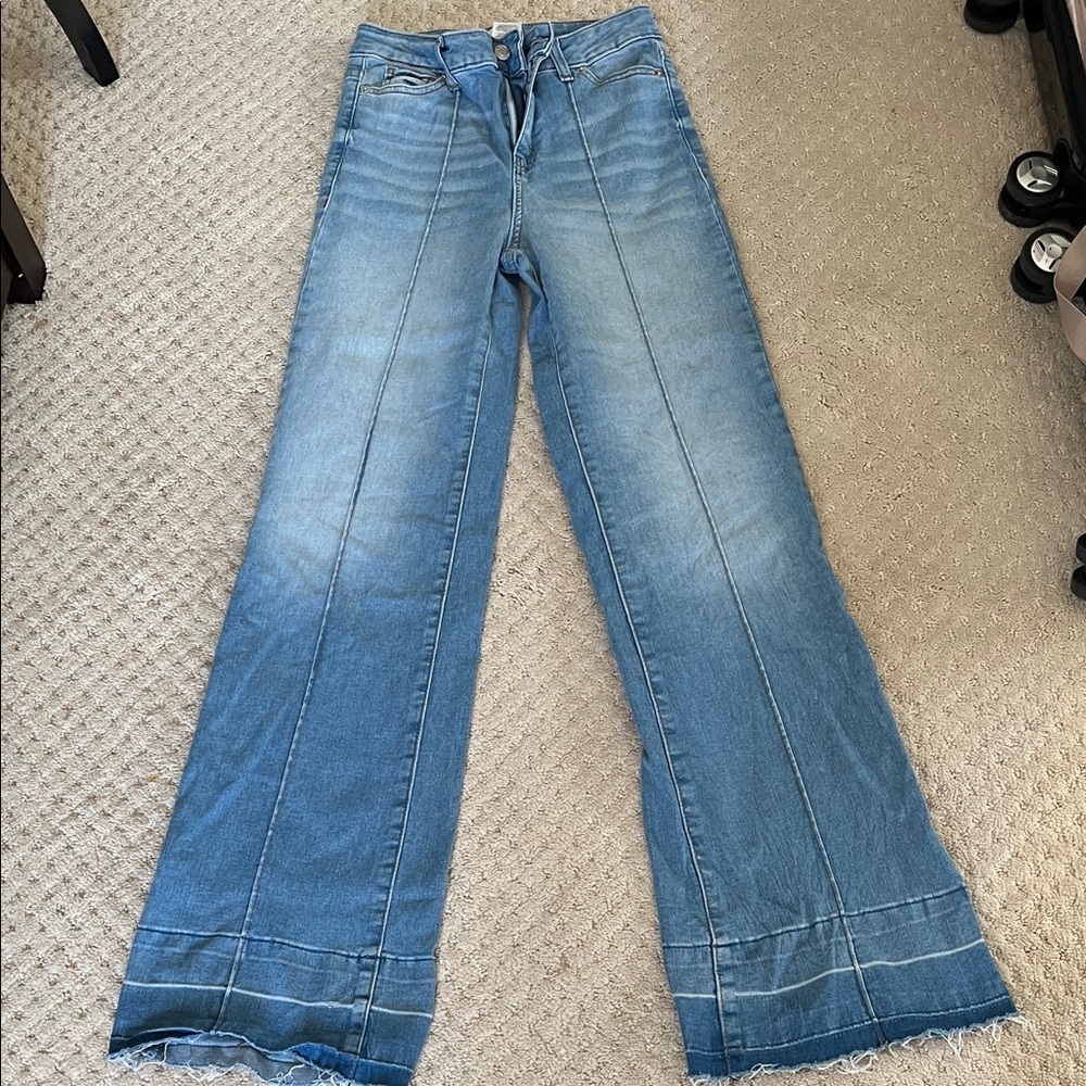 Time and Tru Light Blue Wide-Leg Jeans with Front Seams